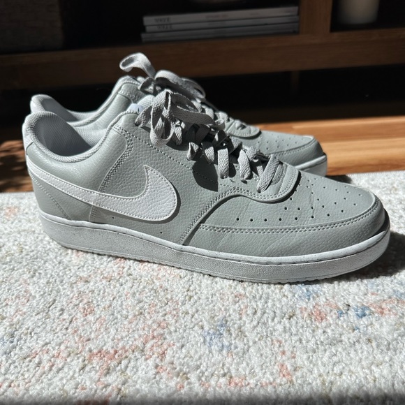 mens nike grey sneakers